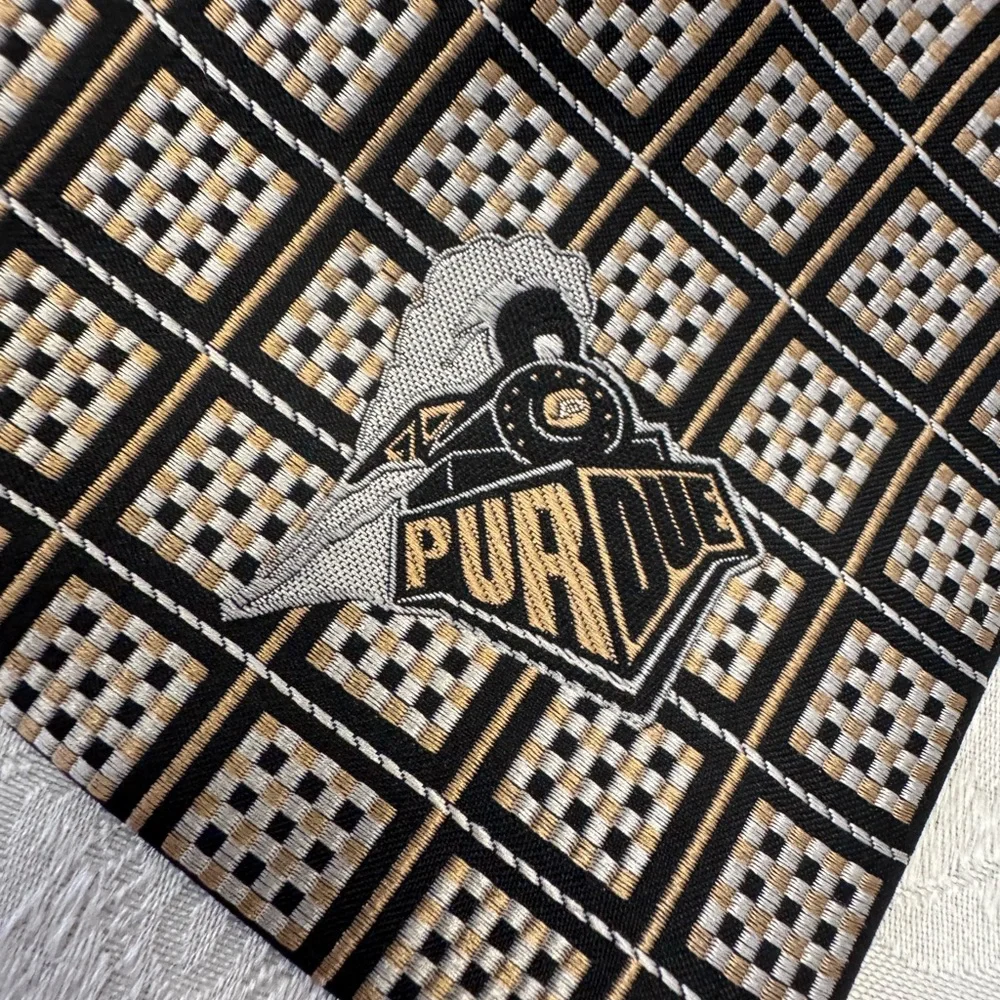 Perdue Boilermakers Train Eagles Wings Neck Tie‎ Silk College Sports Logo Preppy